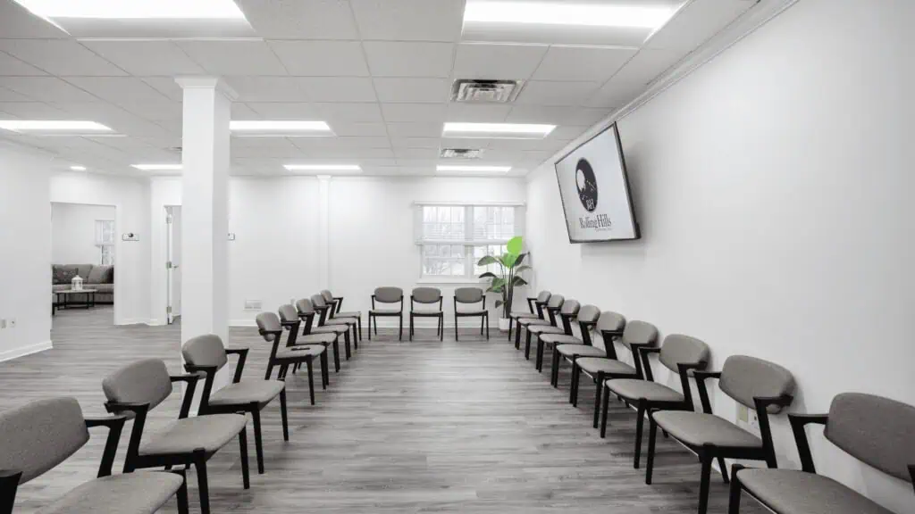 Large group room at rolling hills recovery center